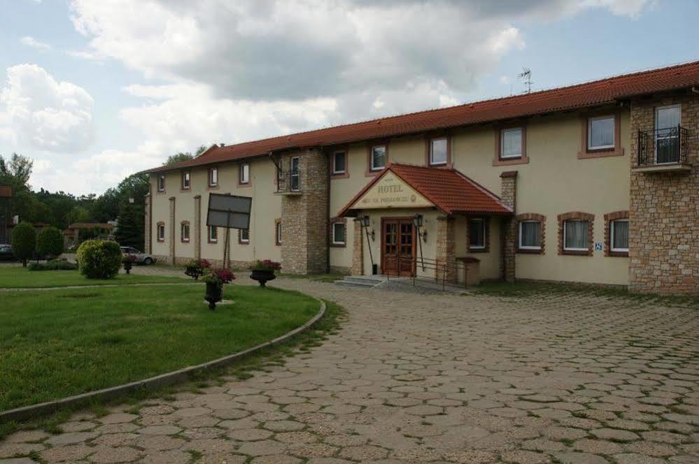 Hotel Na Podzamczu Tarnowskie Góry Kültér fotó